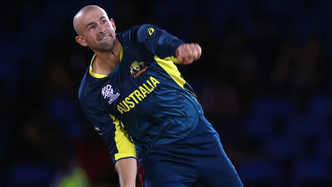 Ashton Agar