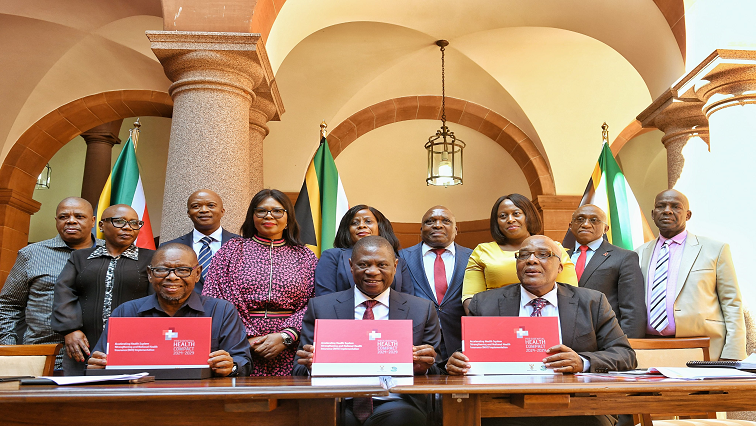 Aaron Motsoaledi