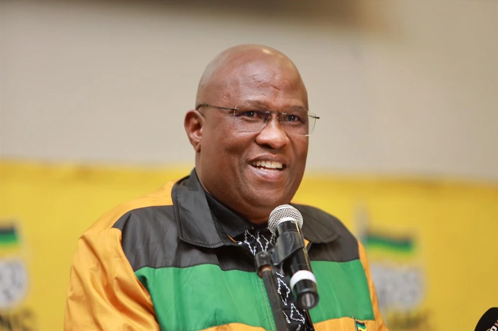 Oscar Mabuyane