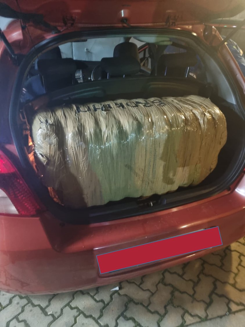 Western Cape police arrest two men in Overberg for possession of dagga worth about R66K