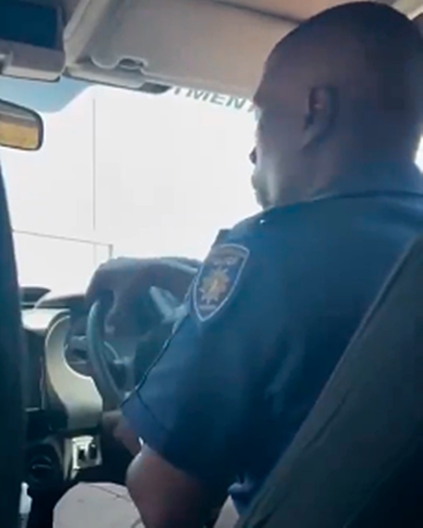 Tshwane metro cop faces investigation after he was allegedly caught driving passenger to withdraw bribe