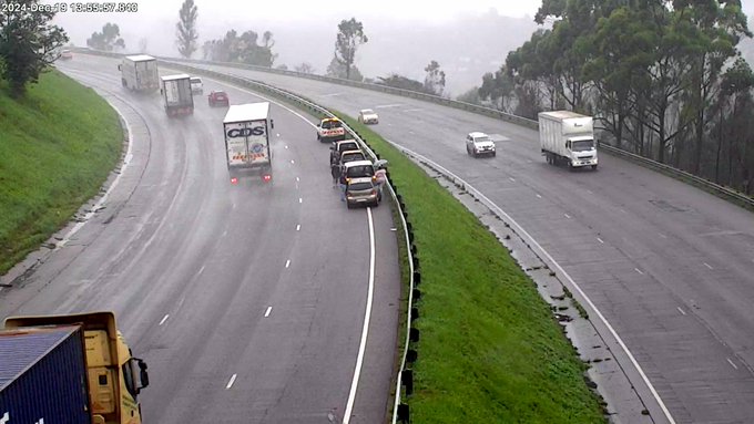 N3 toll route briefly closed after multi-vehicle crash