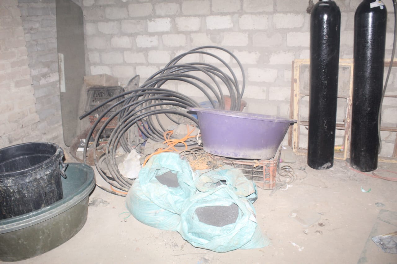 Limpopo police arrest 4 suspects after discovery of illegal gold processing laboratory