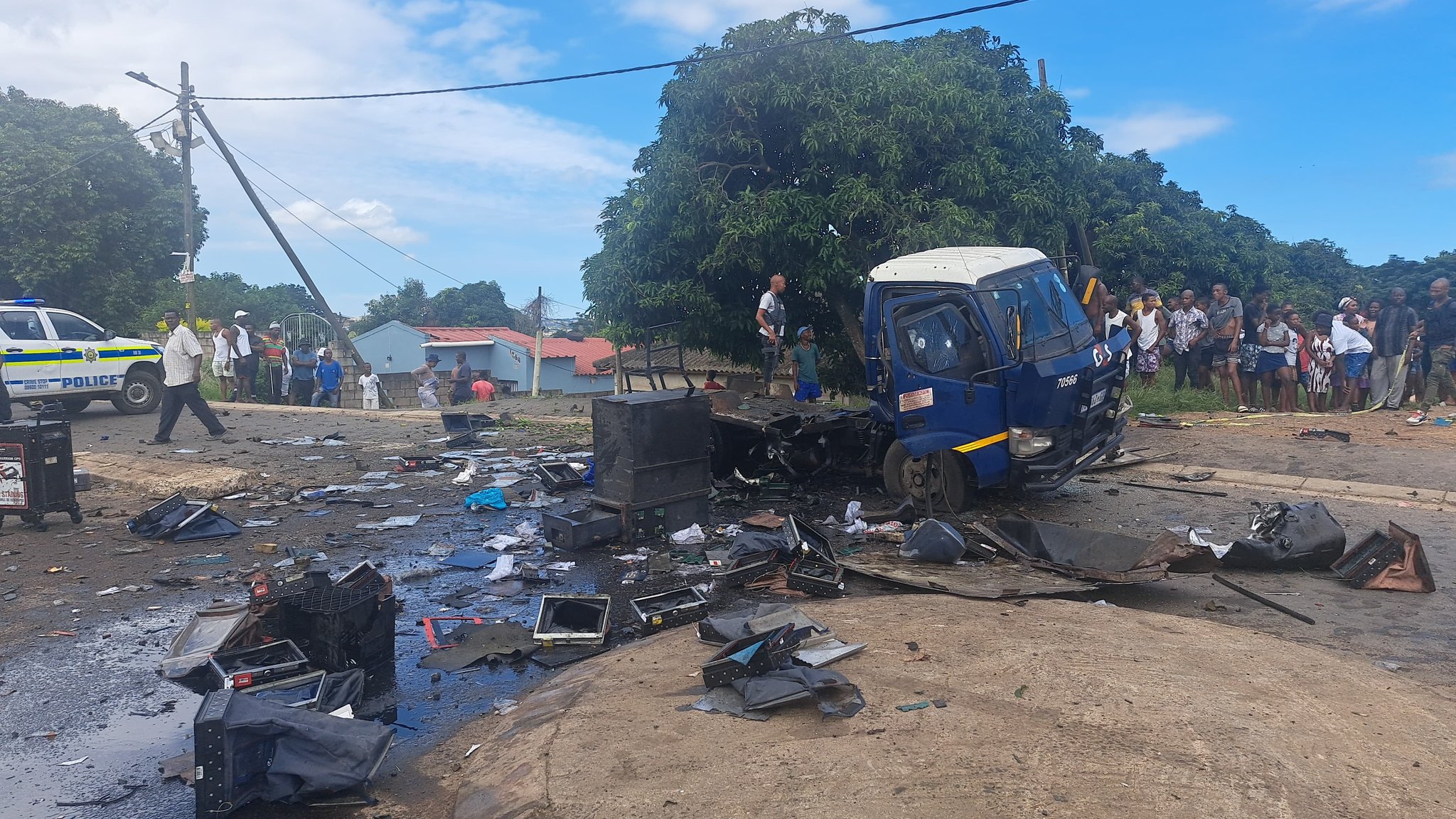 Police hunt for suspects in cash-in-transit heist in Ntuzuma, KZN