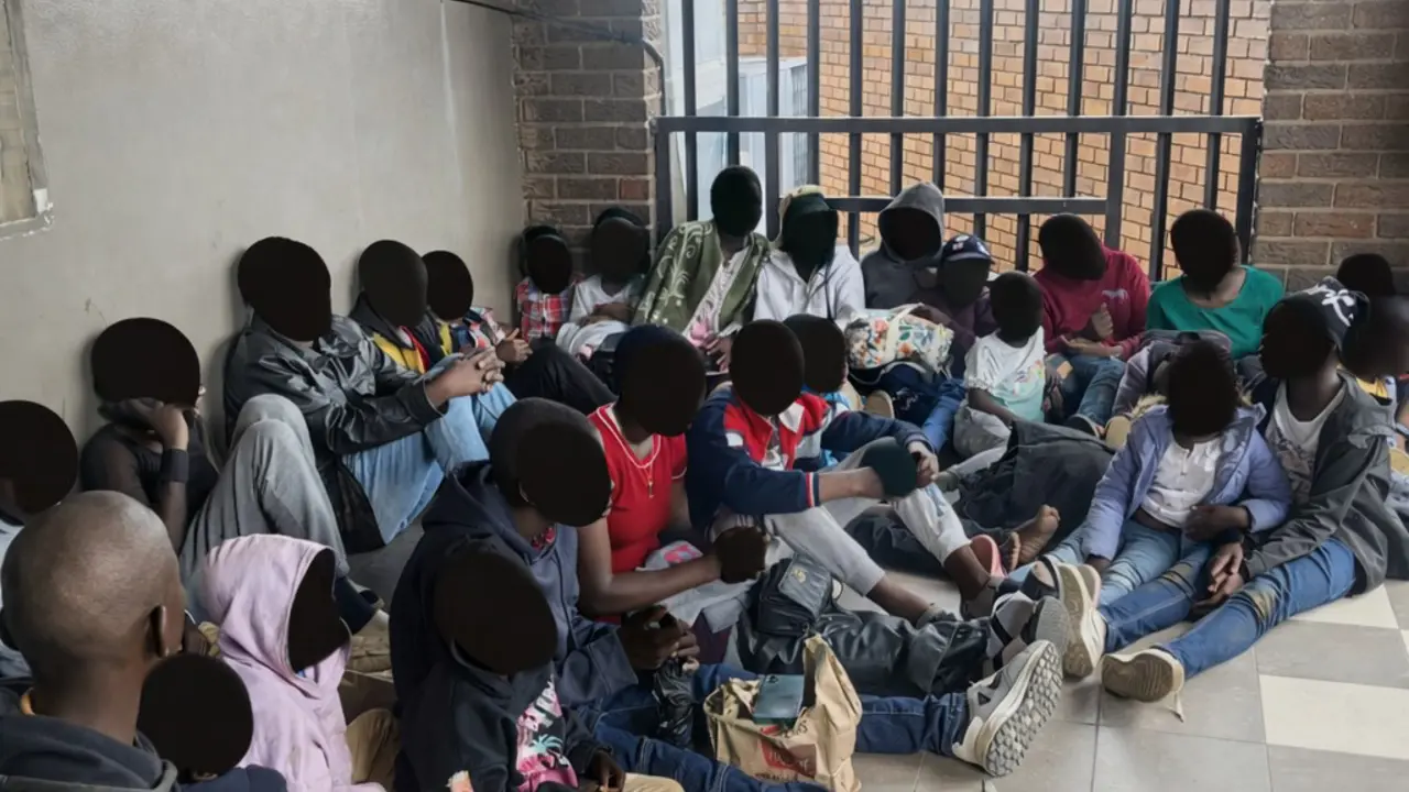 33 Undocumented Children